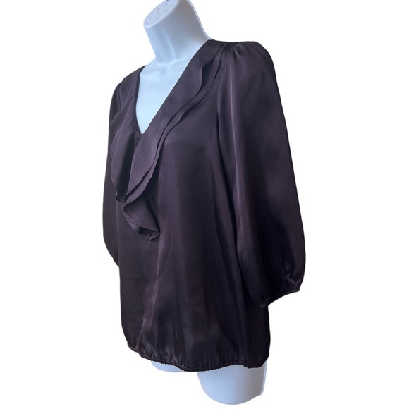 Sz Small Loft Ruffled V-Neck 3/4 Sleeve Top - Picture 4 of 7